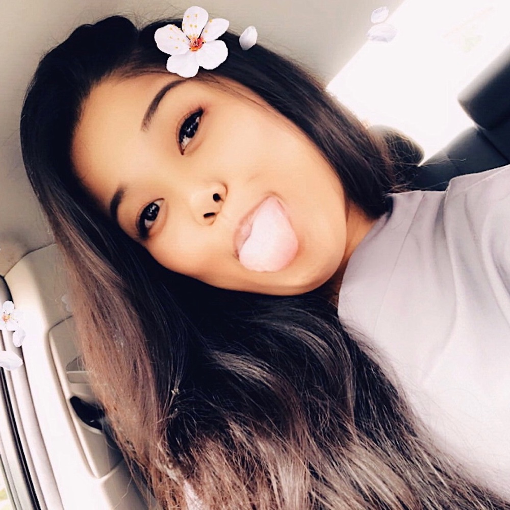 Meet your Posher, Emmie